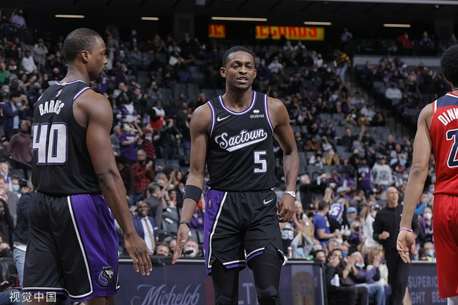 中保持攻防 中保持攻防