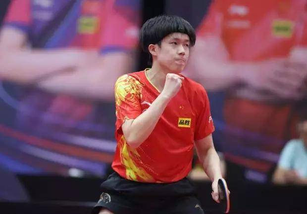 队的坚韧不 队的坚韧不