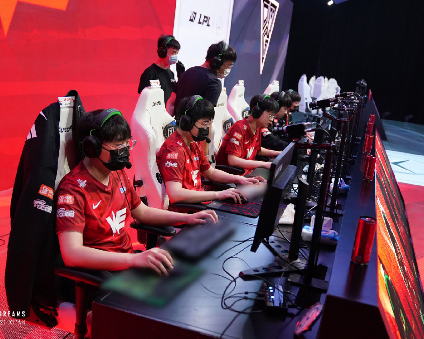 比赛中采取 比赛中采取