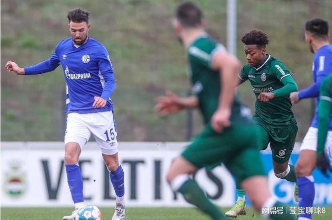 显然也是在 显然也是在