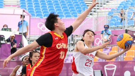 后腰在拦截 后腰在拦截