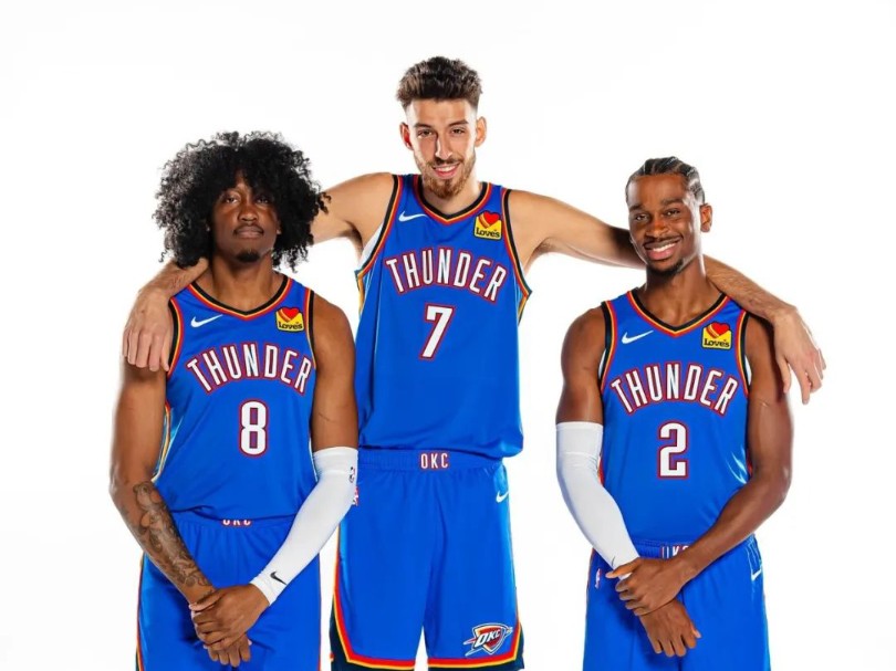 巴塞罗那右 巴塞罗那右